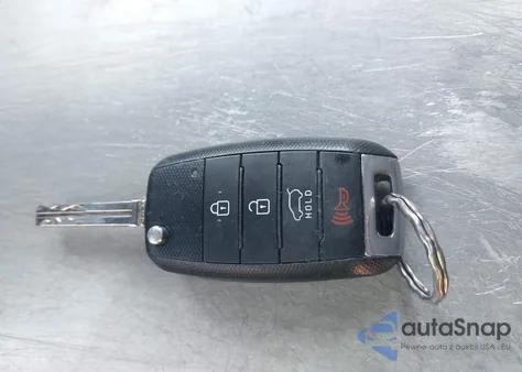 2015 Kia Sportage Lx z USA, uszkodzony, nr VIN KNDPBCAC2F7792932